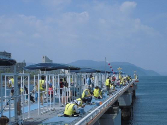 鹿児島市鴨池海づり公園 観光スポット 公式 鹿児島市の観光 旅行情報サイト かごしま市観光ナビ 鹿児島市鴨池海づり公園 観光スポット 公式 鹿児島市の観光 旅行情報サイト かごしま市観光ナビ