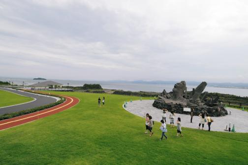 赤水展望広場・桜島オールナイトコンサート記念モニュメント「叫びの肖像」-7