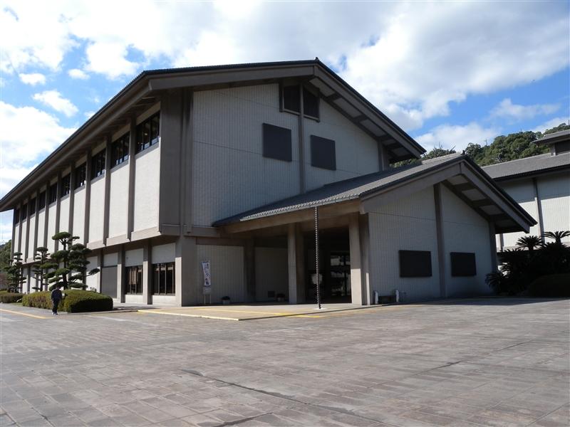 鹿児島県歴史・美術センター　黎明館