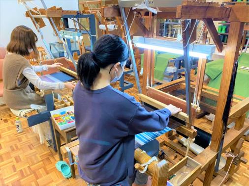 奄美の里　大島紬の手織り体験-2