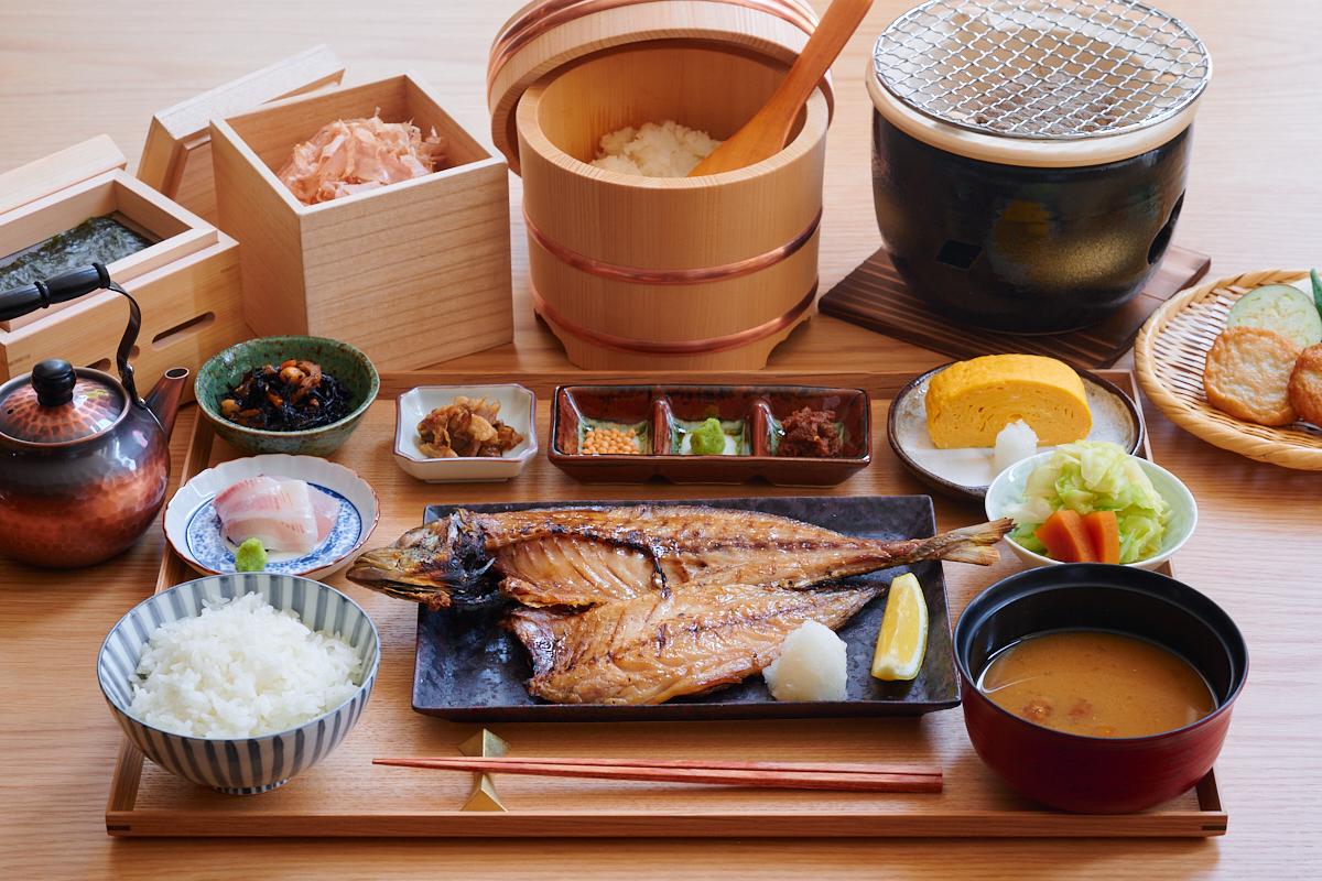 炭火焼き魚と、土鍋炊きごはん。定食屋　おちゃわん-1